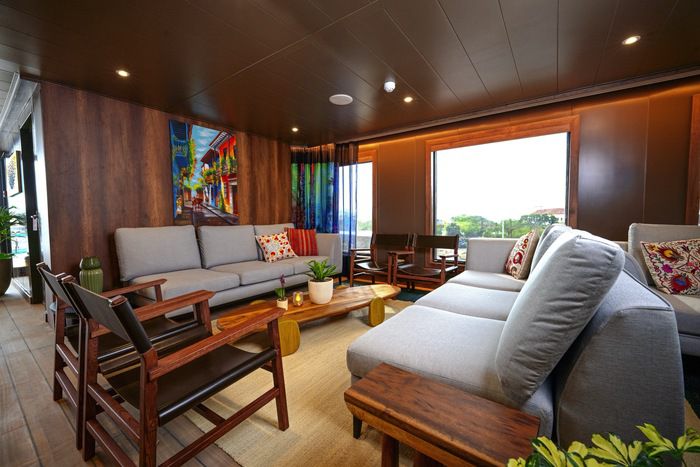Main Lounge